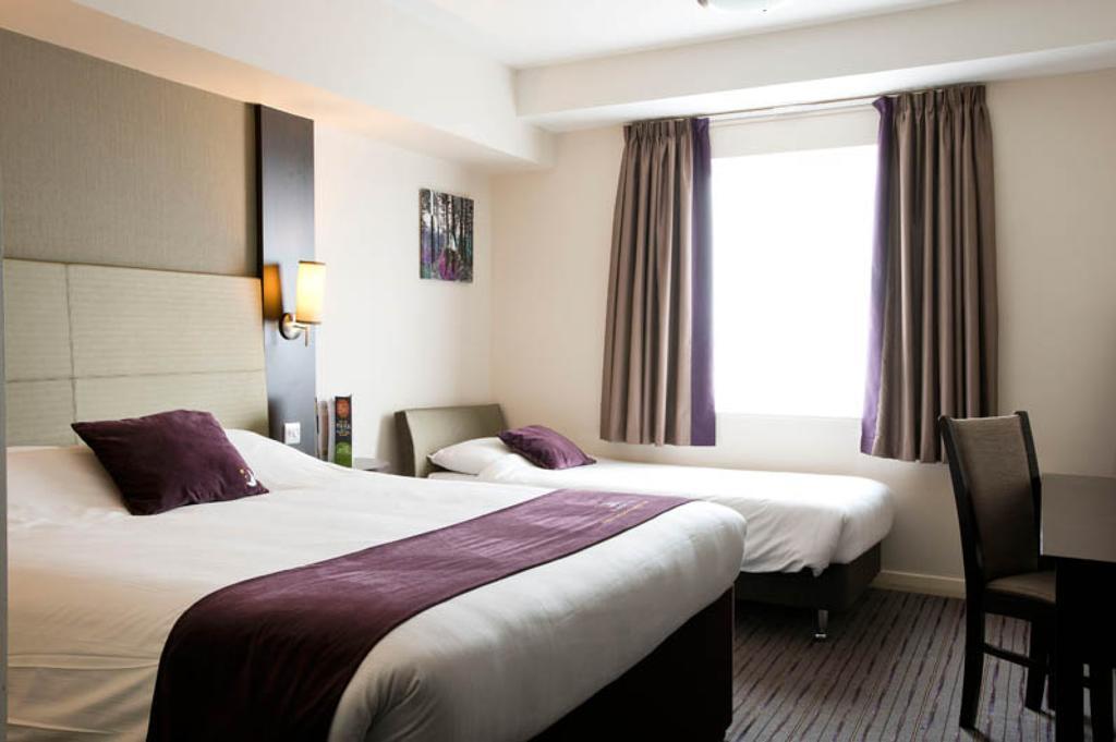 Premier Inn Bodmin Ruang foto